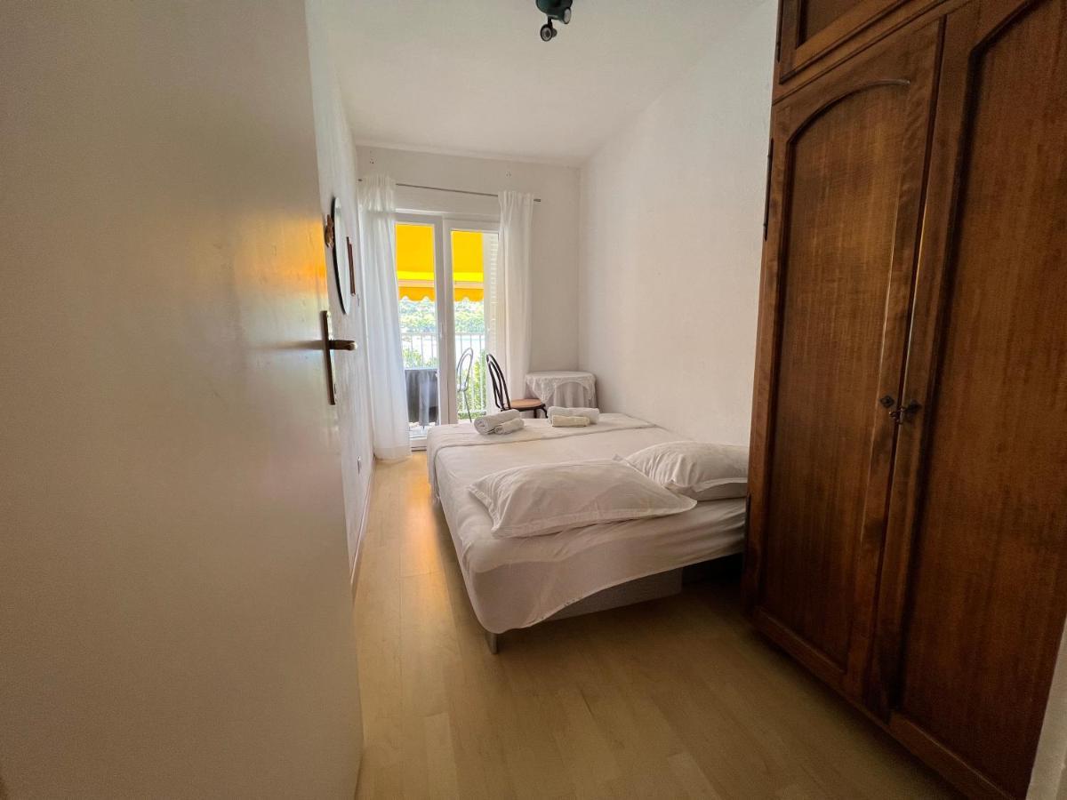 Apartman Blaga พอฟเลีย ภายนอก รูปภาพ