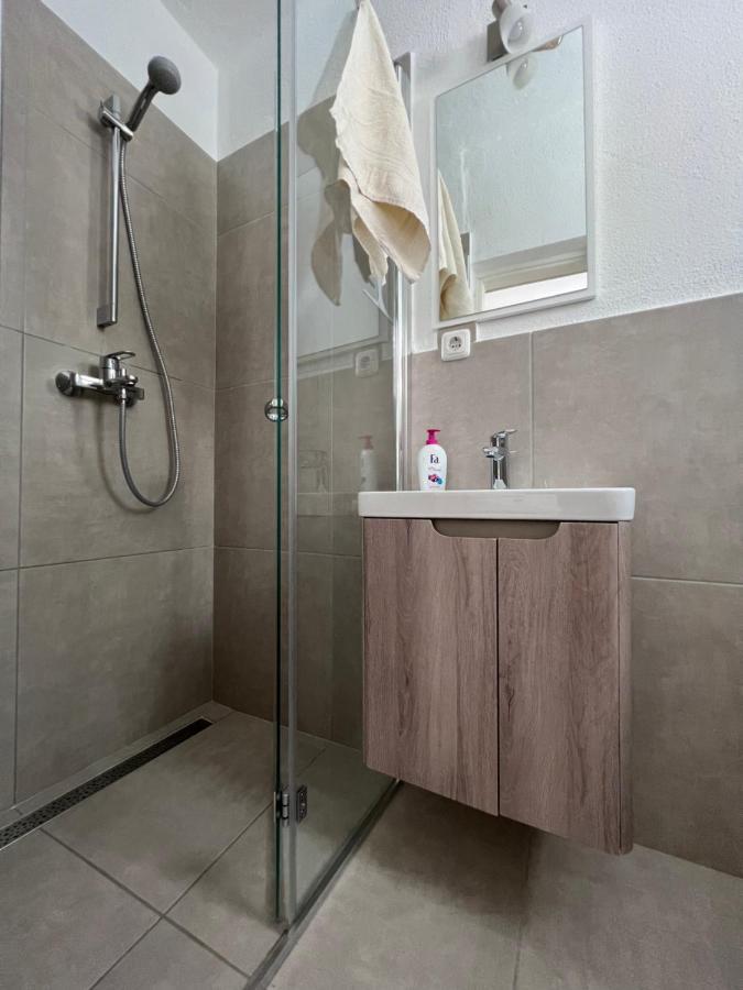 Apartman Blaga พอฟเลีย ภายนอก รูปภาพ
